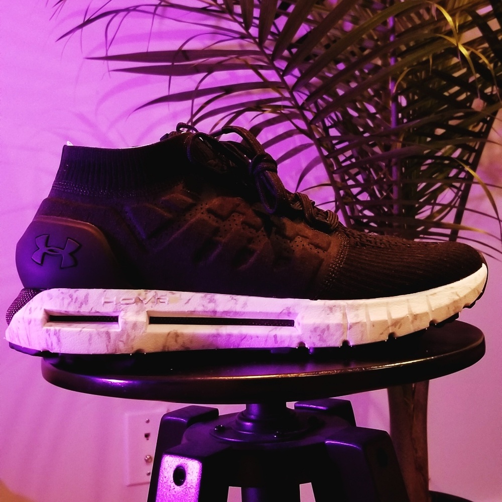 Under Armour HOVR Phantom Black